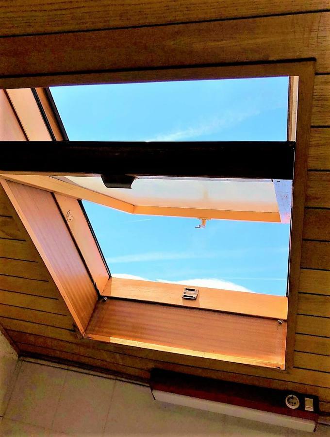 Apartments With Boat Mooring Marija Supetarska Draga Exterior foto